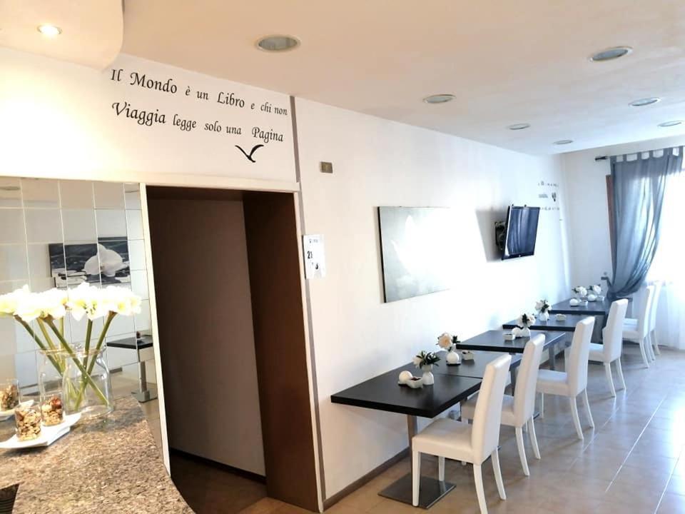 Hotel Centro Campi Bisenzio Εξωτερικό φωτογραφία